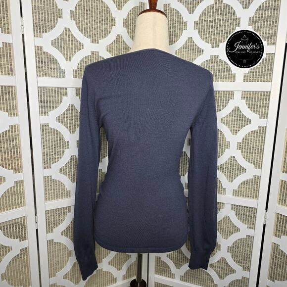 The Limited NWT Blue/Gray V-Neck Ruched Sides Long Sleeve Sweater Size Medium - Picture 10 of 13